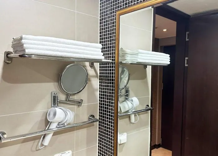 Centum 3*