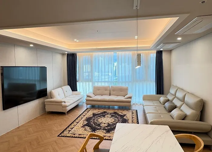 Centum Hotel 3*